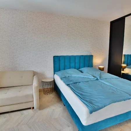 Apartment Right By The Sea, *